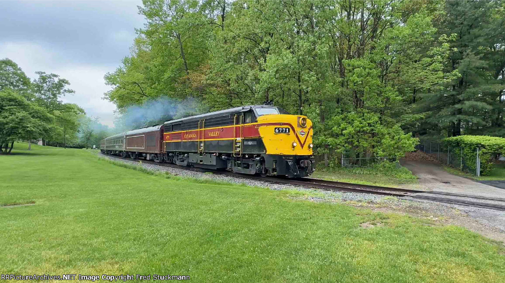 CVSR 6771 is seen at MP 43, about 4 cars back, some 15 hours later.